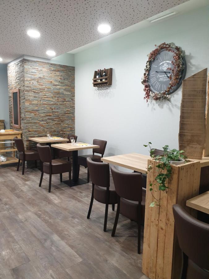 Logis Hotel Des Portes De Meuse Pagny-sur-Meuse Εξωτερικό φωτογραφία